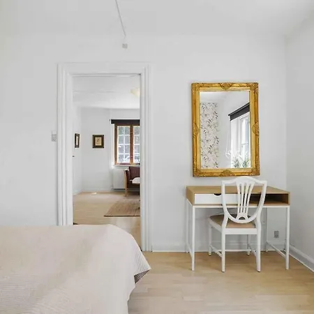 Bright Modern Near Hindemae Farm stay